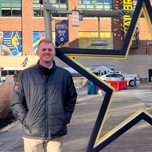 Meet your Posher, Grant